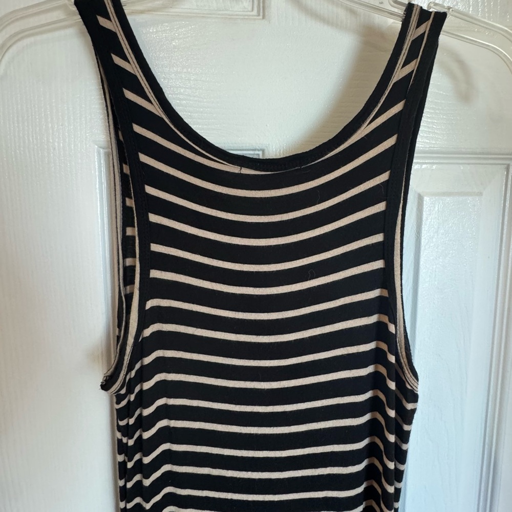 SOLD‼️4/$15 Heart & Hips Black and Tan Striped Maxi Dress Size Small - Picture 4 of 5